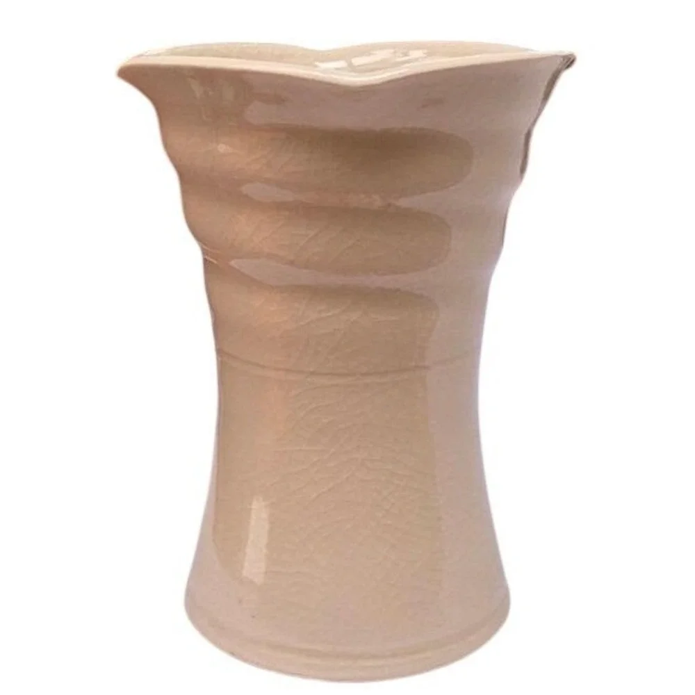 Vintage‎ Cream Studio Pottery Vase Ribbed Scalloped Rim Crackle Glaze 6 Inch